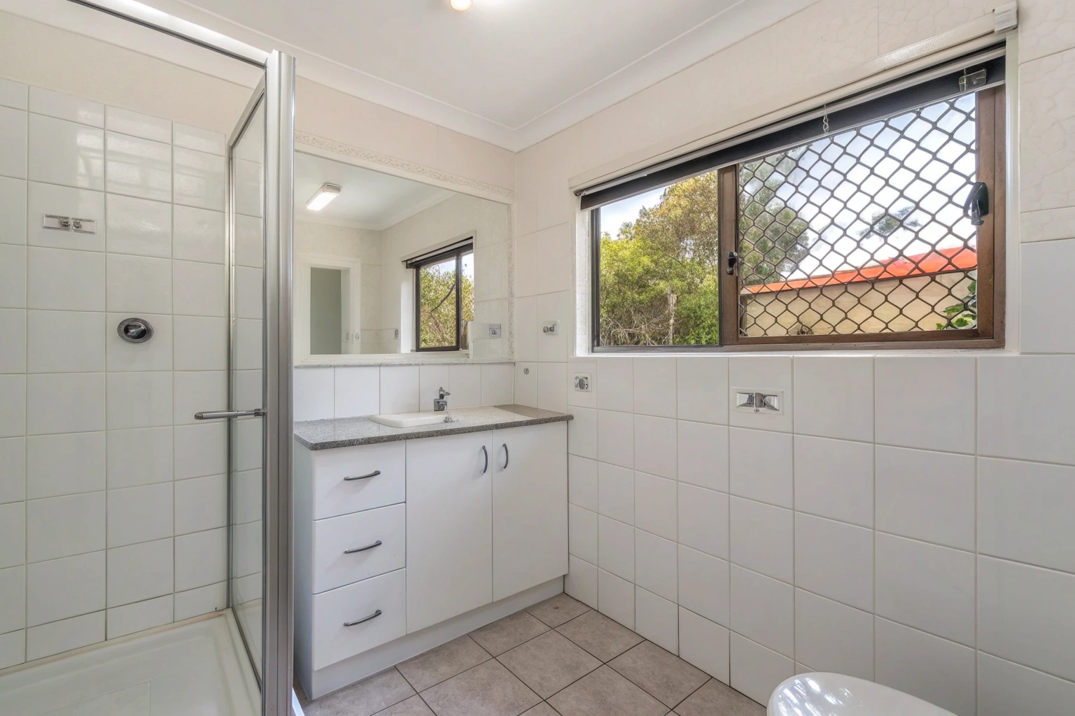 Clean bathroom after professional exit cleaning service in Newcastle rental property